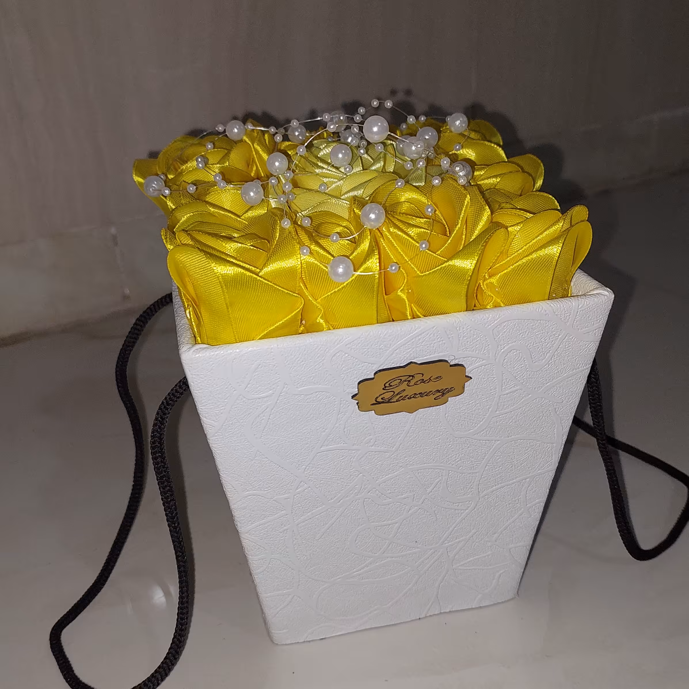 گل رز ربان پارچه ای