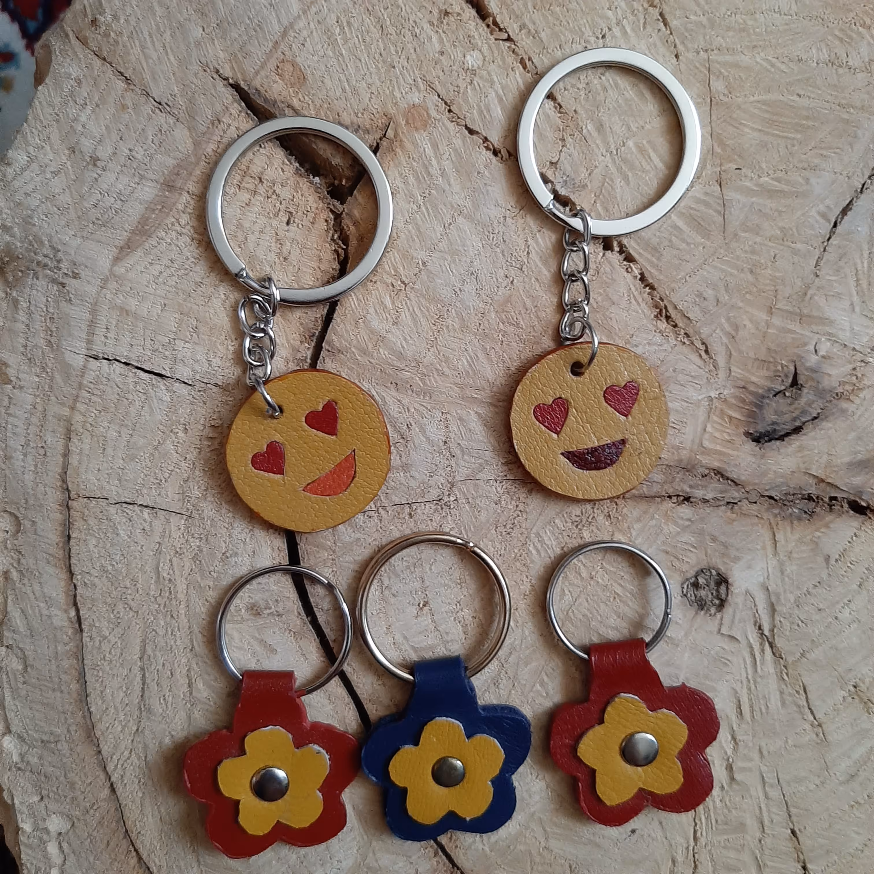 جاسویچی فانتزی چرم