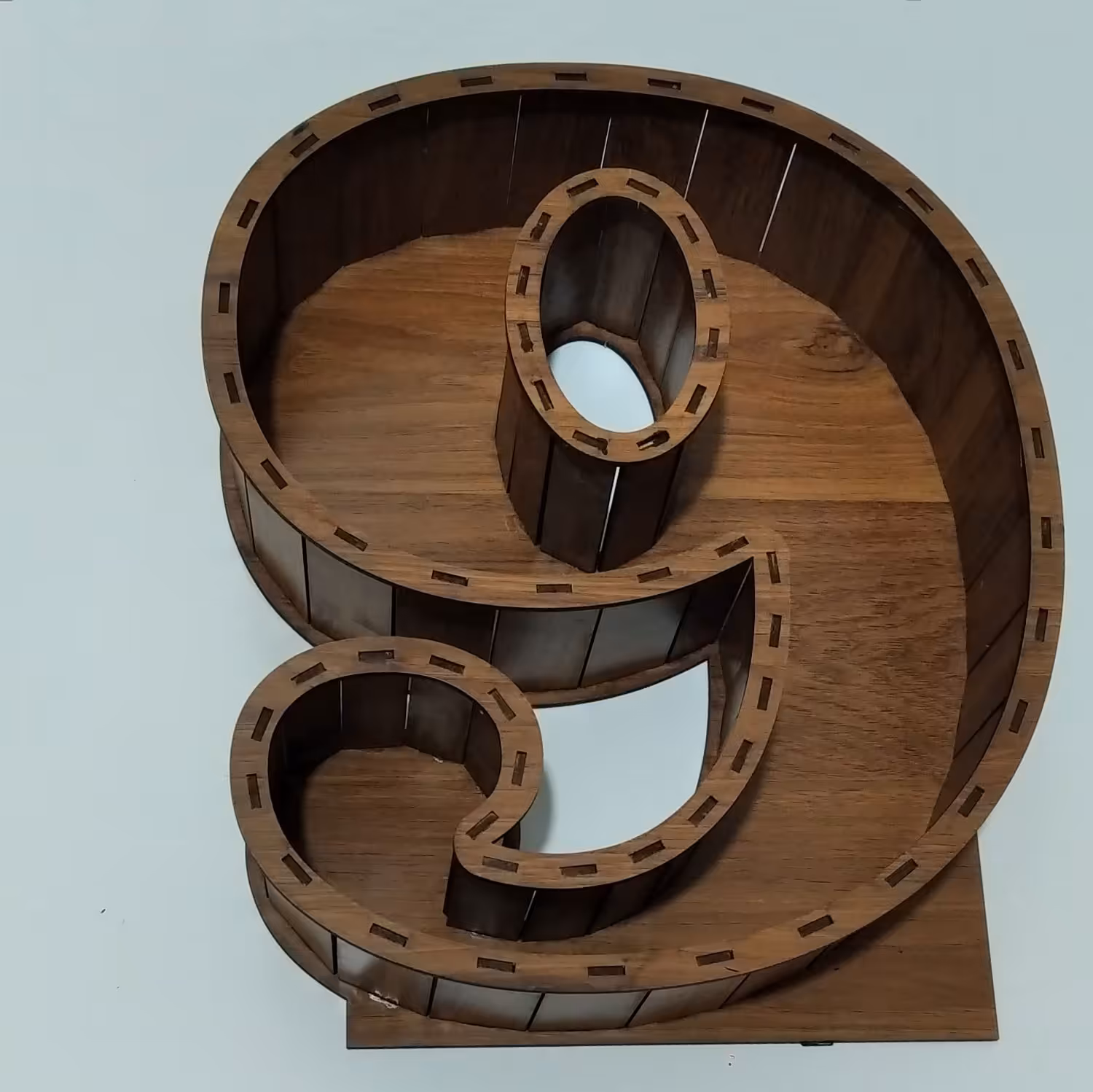 جعبه هدیه مدل عدد انگلیسی9کدB35