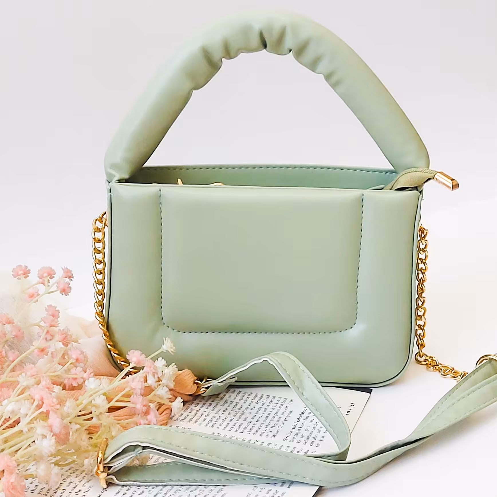 کیف دخترانه و زنانه دسته کوتاه پافری کد 012