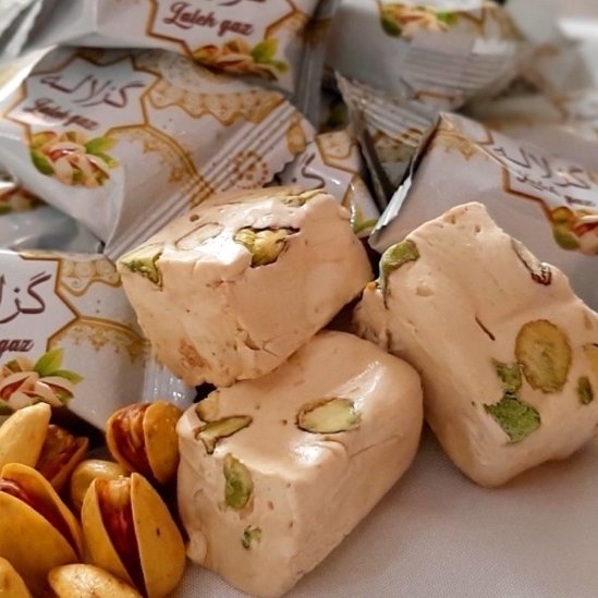 گز پسته ای طبیعی با شکر قهوه ای
