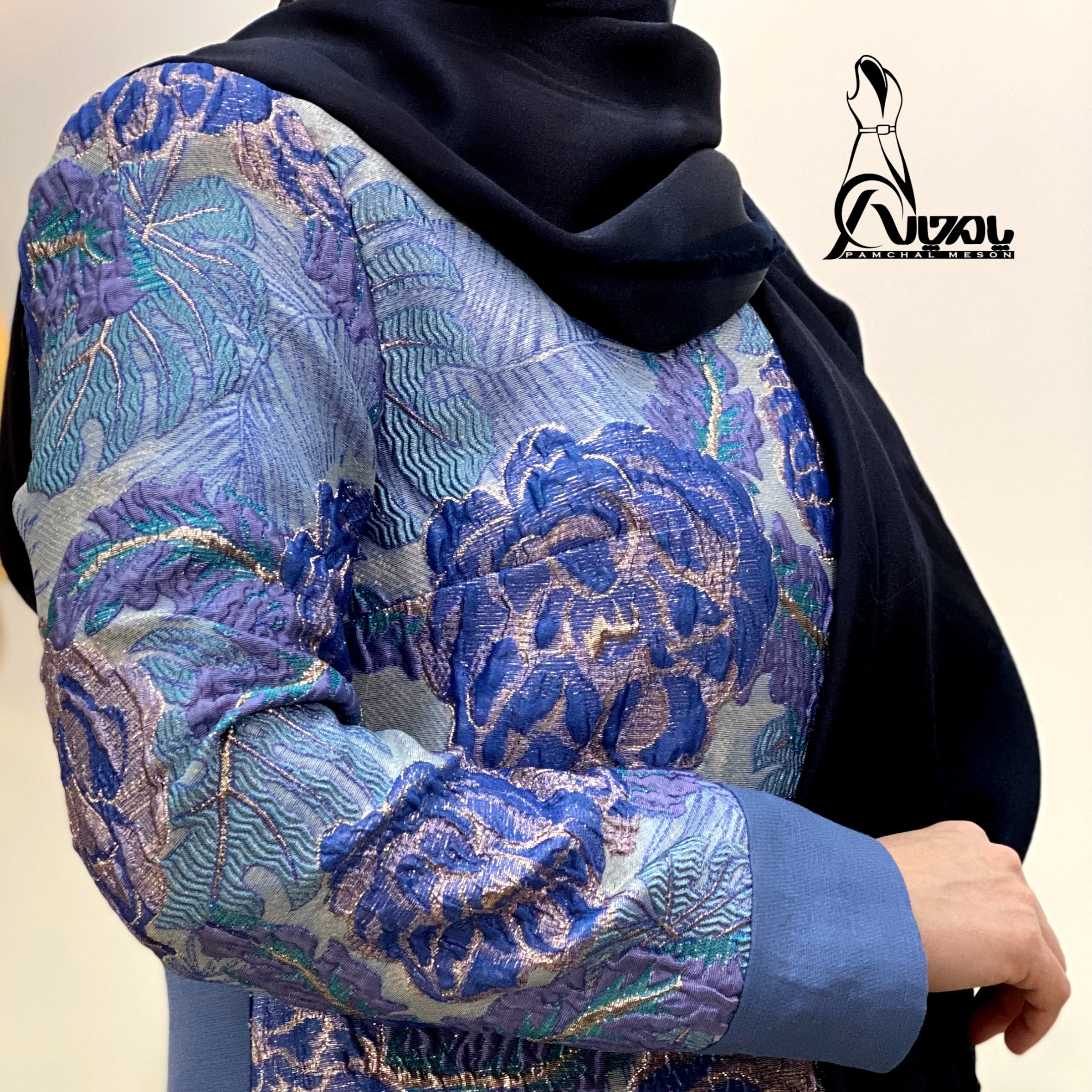 مانتو ژاکارد آبی روشن تک سایز 42