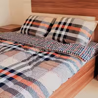 لحاف نخ پنبه دونفره 6 تکه درجه یک برند پرقو