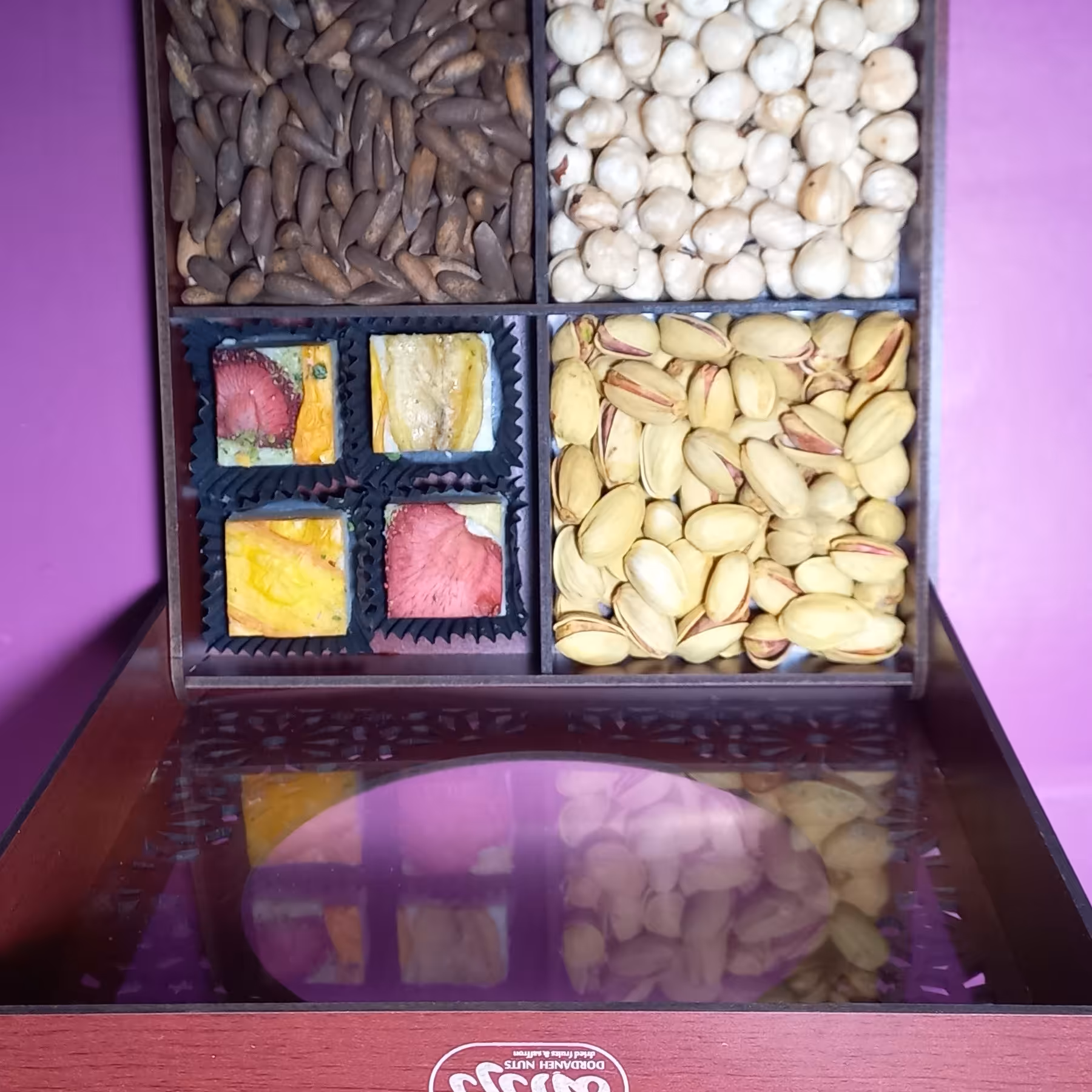 باکس های هدیه آجیلی در  انواع طرح ها و رنگ ها (ترکیب آجیل به انتخاب مشتریان عزیز