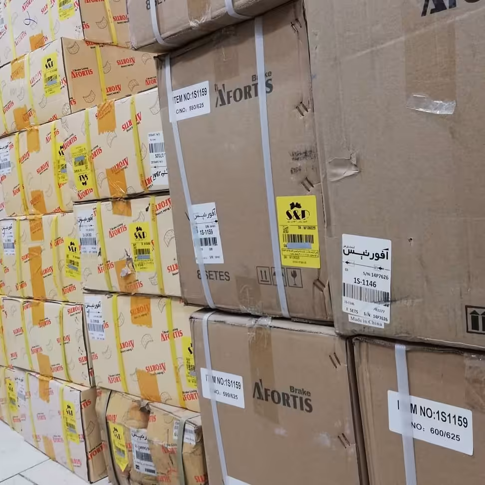 لنت جلو( لیفان lifan 620)(  تویتا کرولا  )(هاوال m4)( جیلی gc6  )(راین v5) شرکتی 