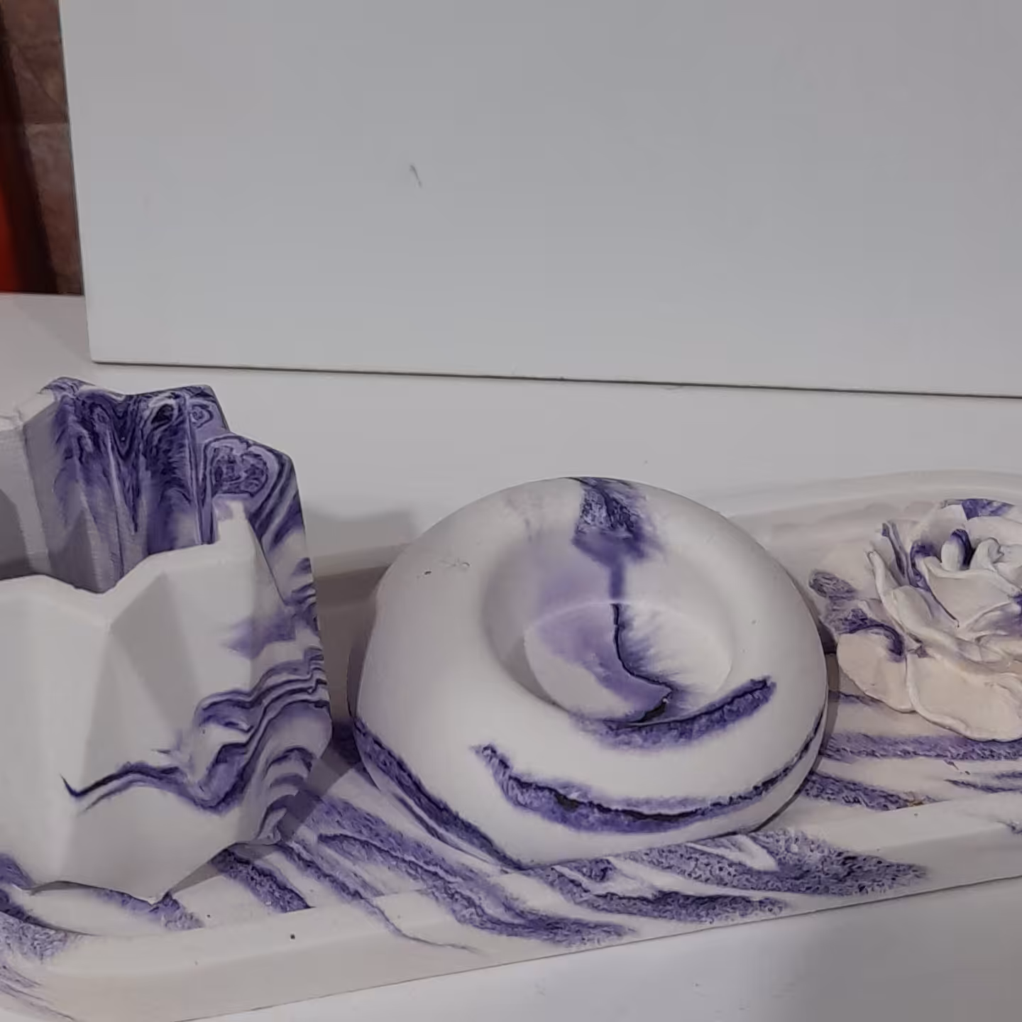 دکوری تزیینی از جنس پودر سنگ هنری