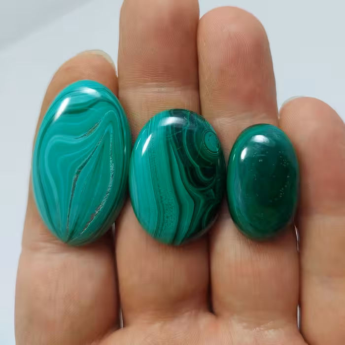 پک 3عددی نگین زیبای مالاکیت ابعاد32-22و28-20و23-15میلیمتر