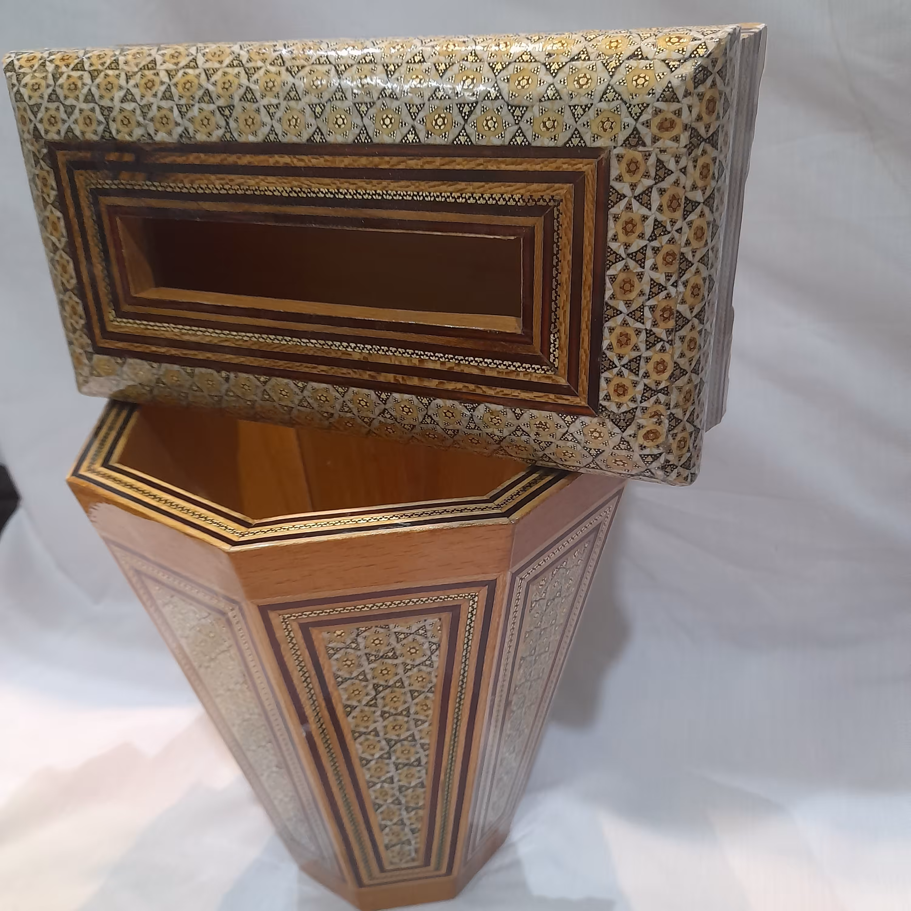 جا دستمال کاغذی و سطل خاتم کاری