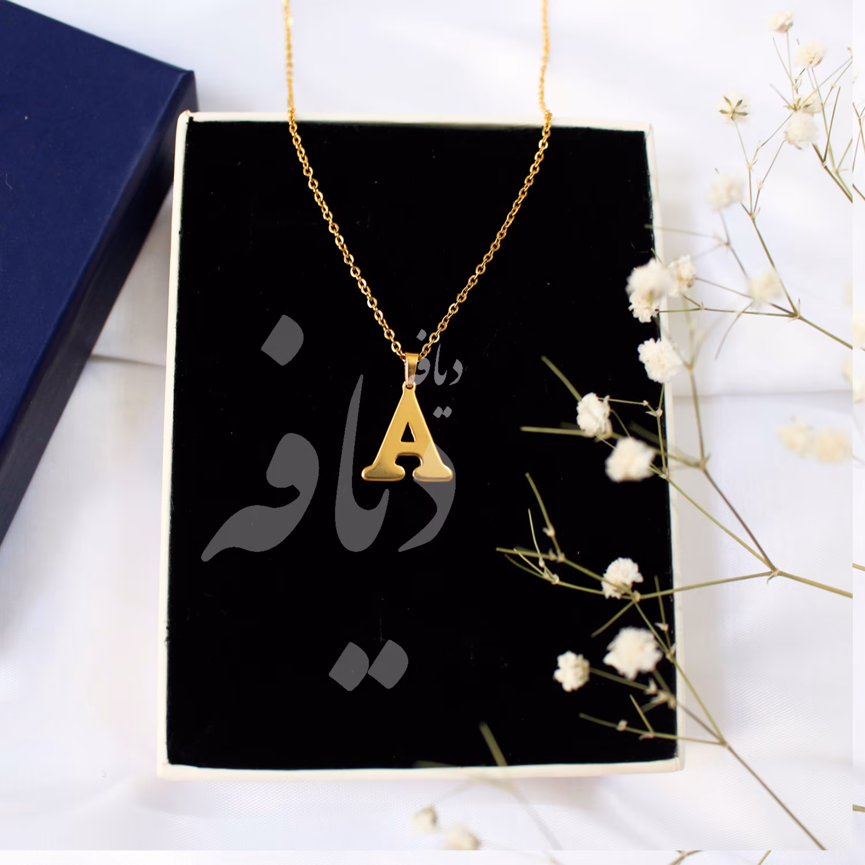 گردنبند حرف انگلیسی A آ با پلاک و زنجیر جنس استیل رنگ ثابت