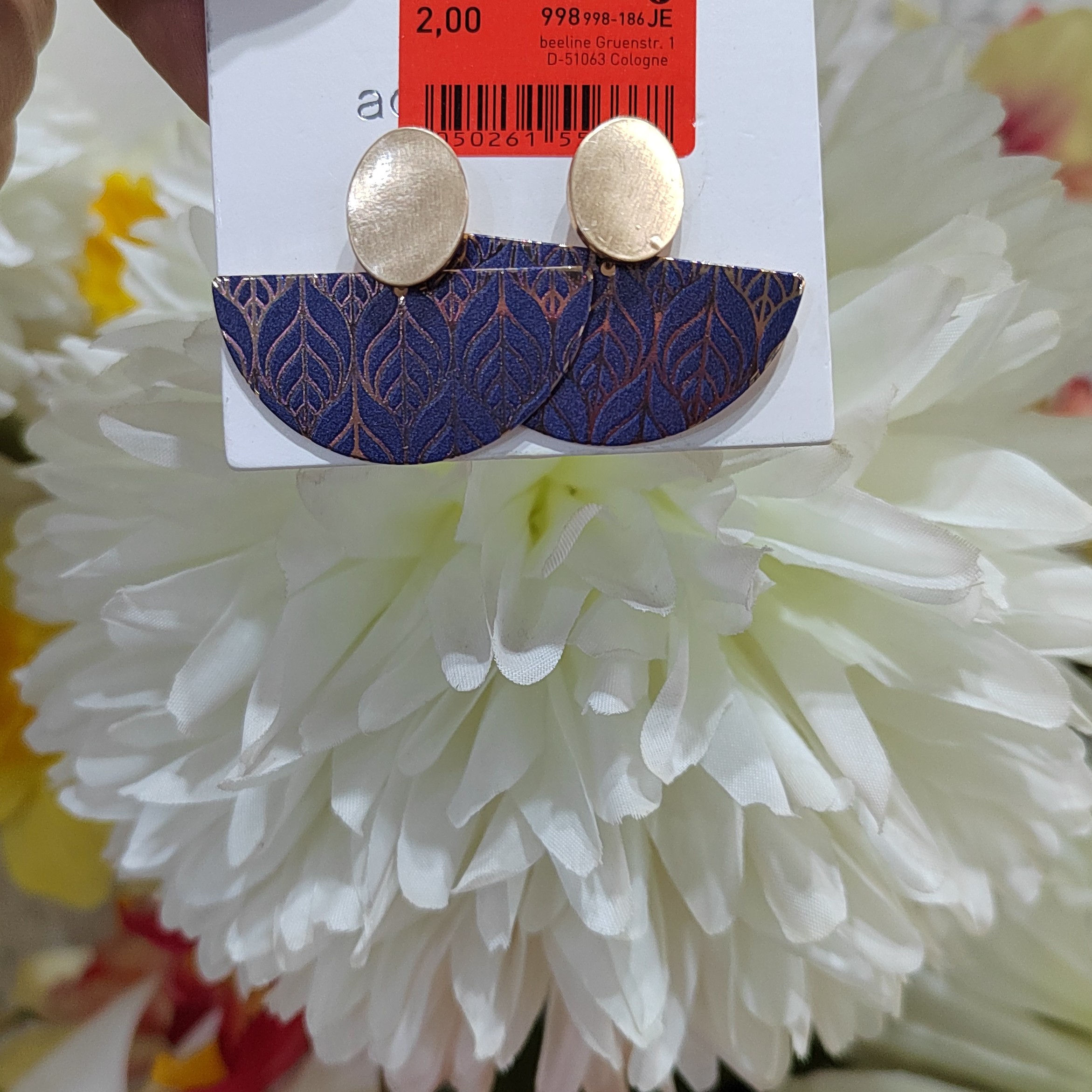 گوشواره های خاص پسندا.