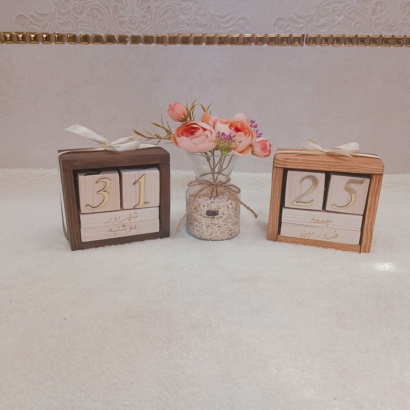 تقویم چوبی ( ارسال پس کرایه )