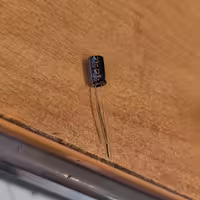 خازن الکترولیت 56 میکرو فاراد 50 ولت پک بسته 30 عددی کد محصول 88