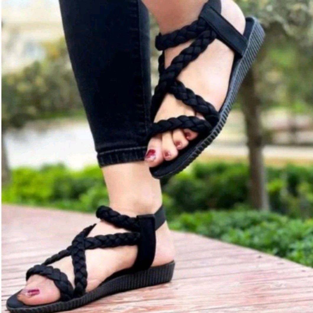 صندل زنانه(فقط مشکی)