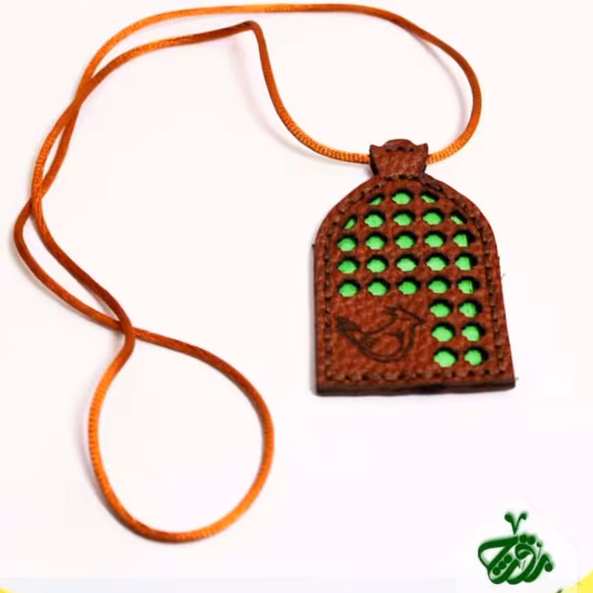 حرز امام جواد علیه االسلام ،چرم طبیعی و مصنوعی مدل مرغ آمین