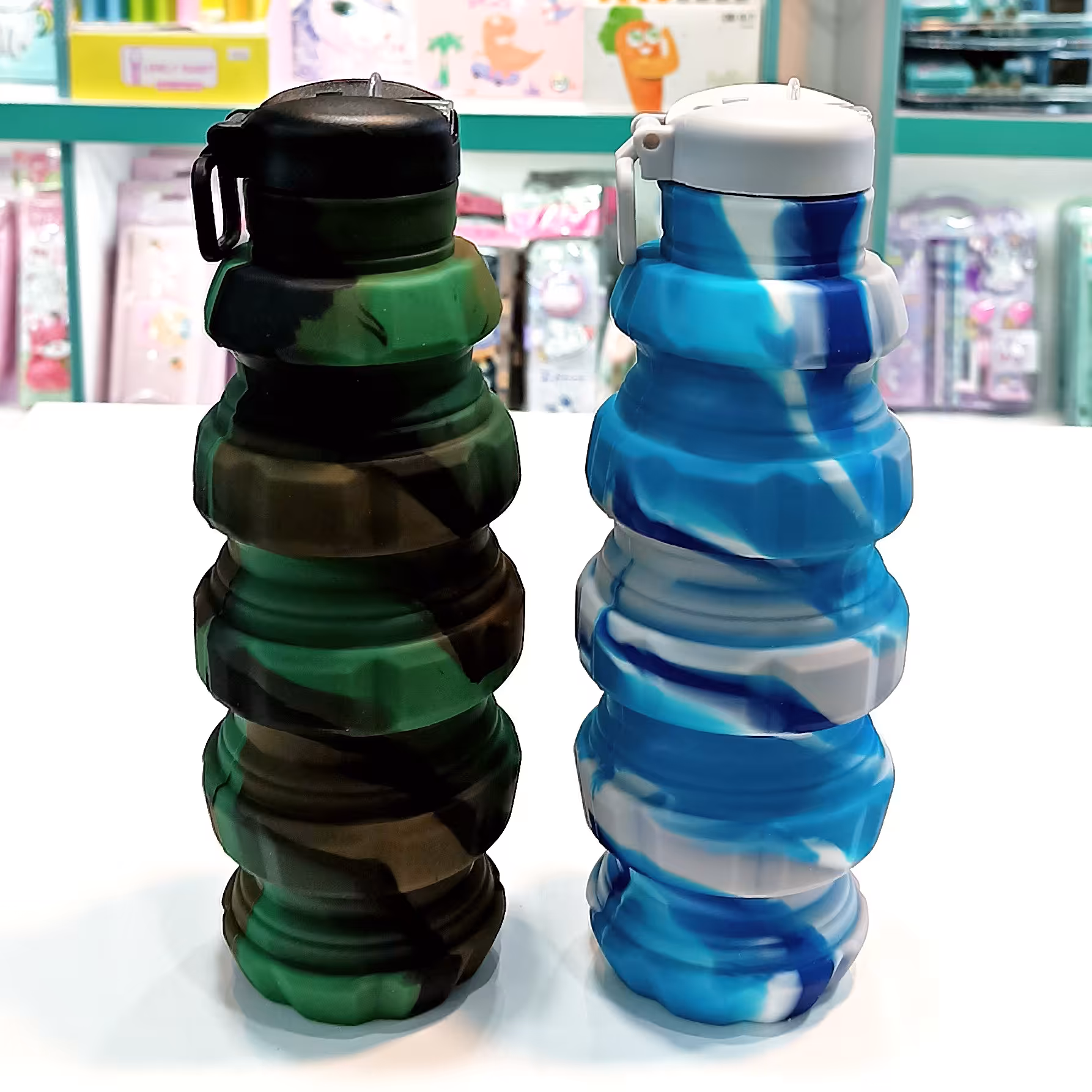 قمقمه سیلیکونی آکاردئونی  طرح نارنجک قمقمه سیلیکونی تاشو قمقمه فانتزی سیلیکونی قمقمه نشکن قمقمه آب قمقمه تاشو سیلیکونی