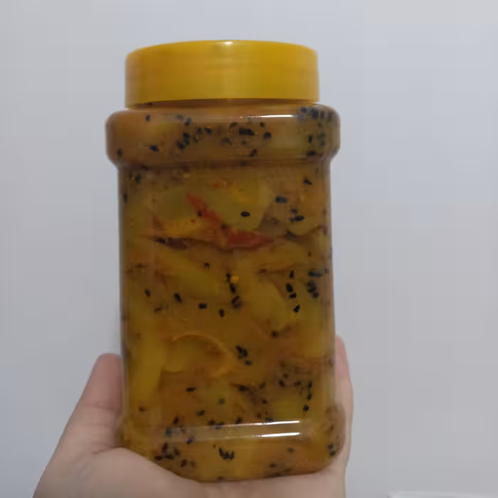 ترشی انبه تند وزن بین 750تا800گرم ارسال با تیپاکس بصورت پسکرایه