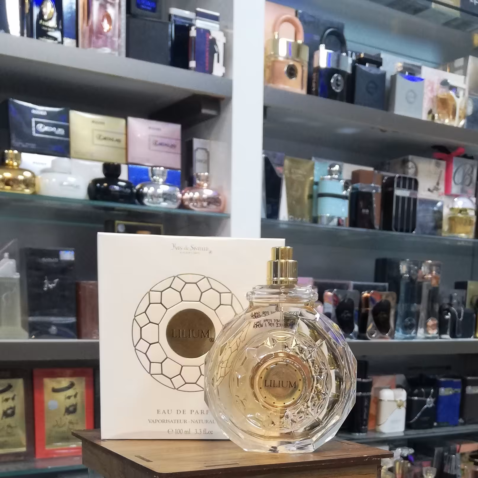 ادو پرفیوم زنانه لیلیوم ایو دو سیستل 100 میلی لیتر
YVES DE SISTELLE LILIUM EDP W 100 ML