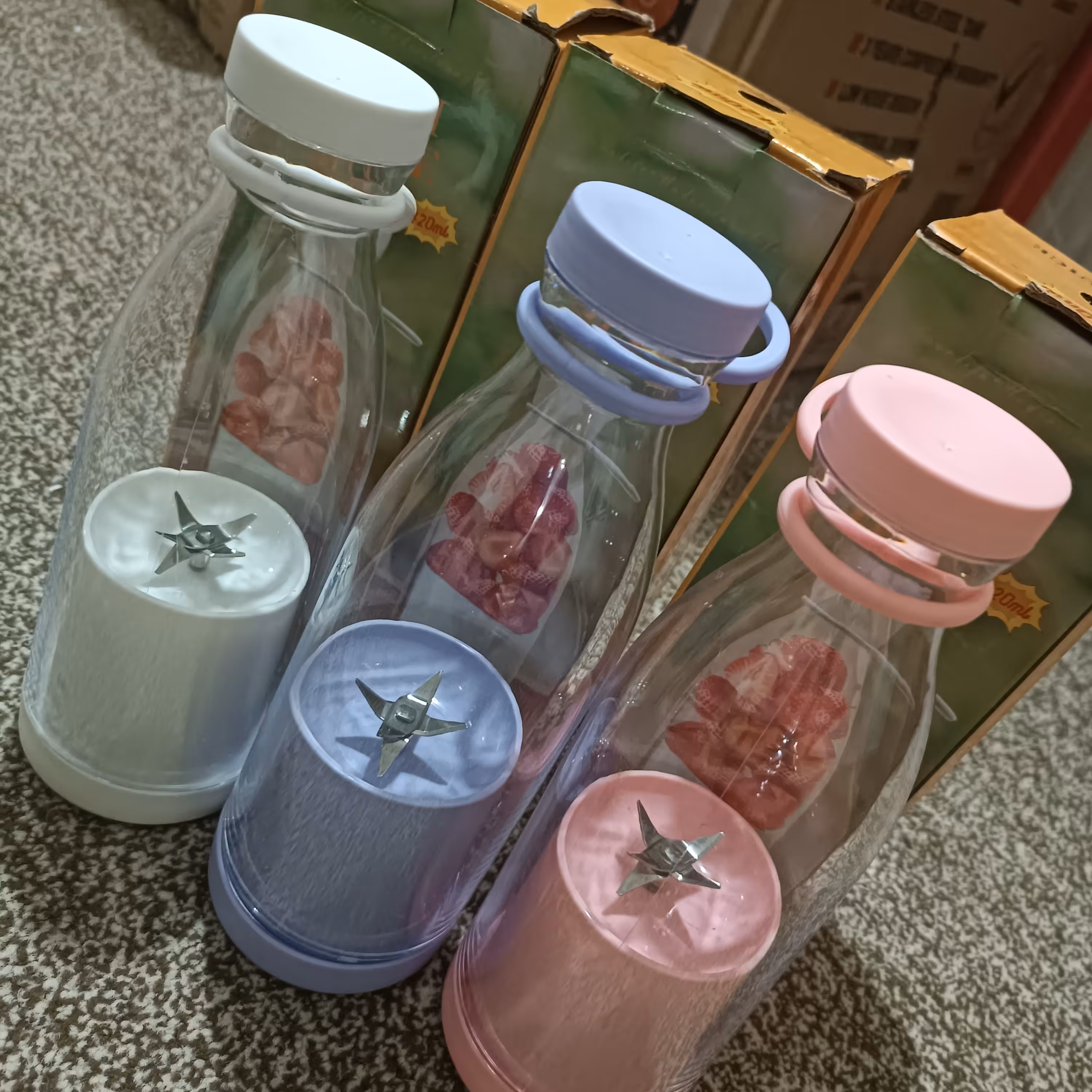 مخلوط کن شارژی بسیار پرقدرت در سه رنگ جذاب سفید صورتی و بنفش