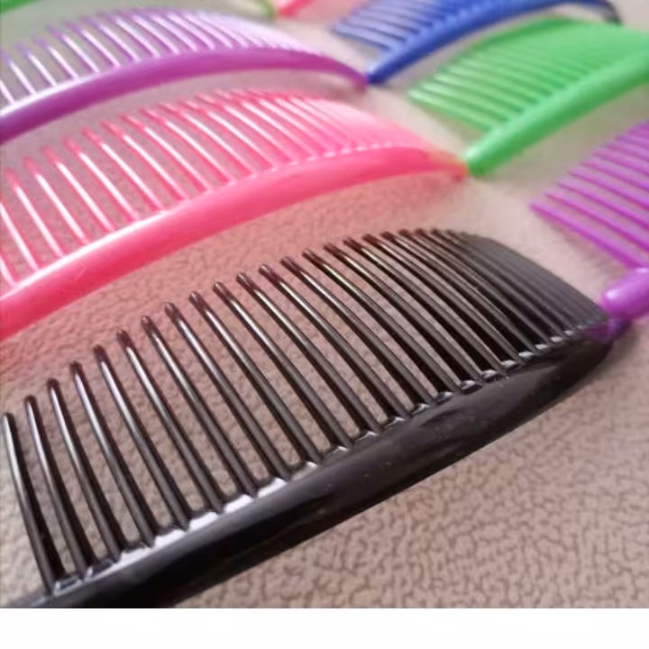 شانه ی  مو  زنانه 