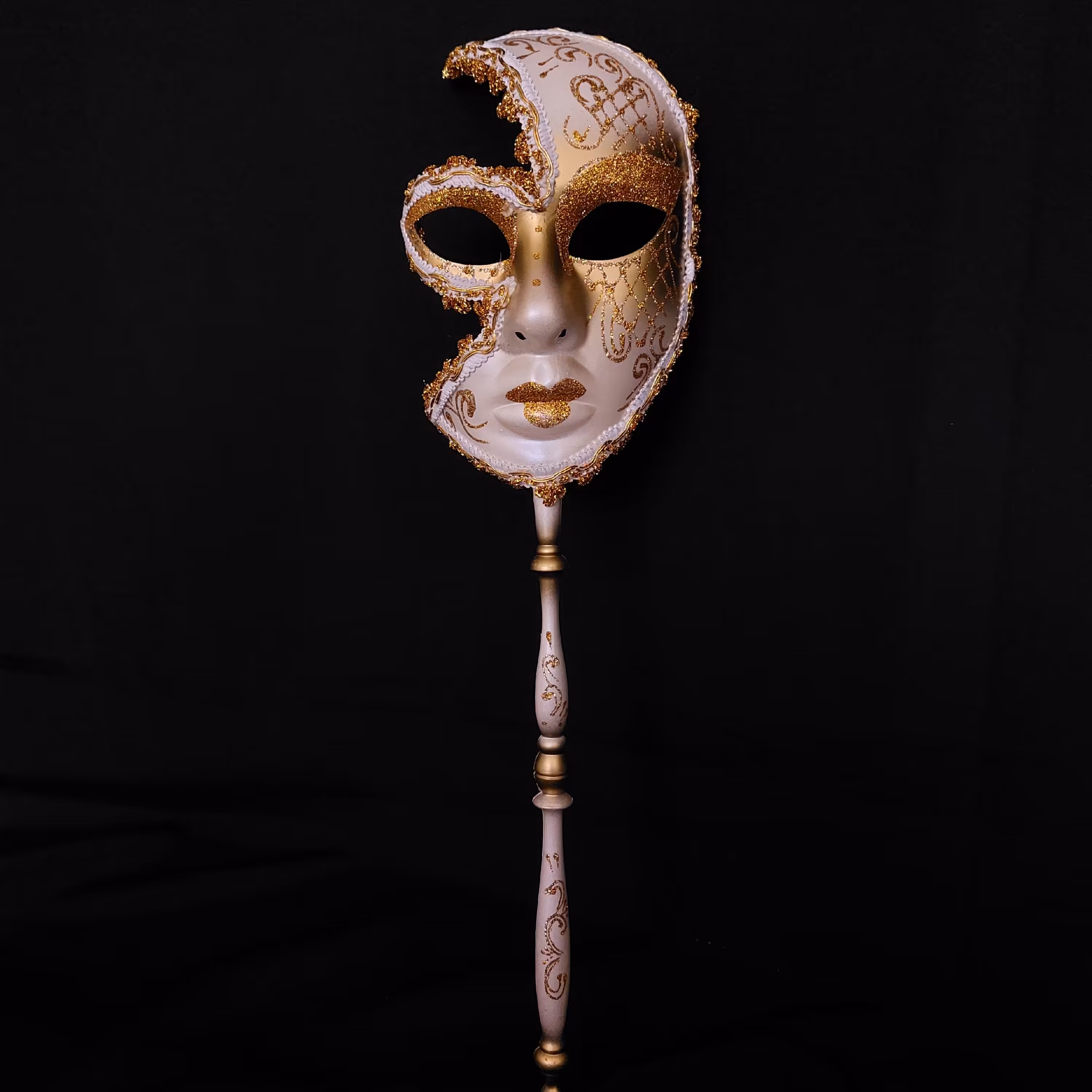 نقاب بالماسکه ( دسته دار ) با کیفیت.