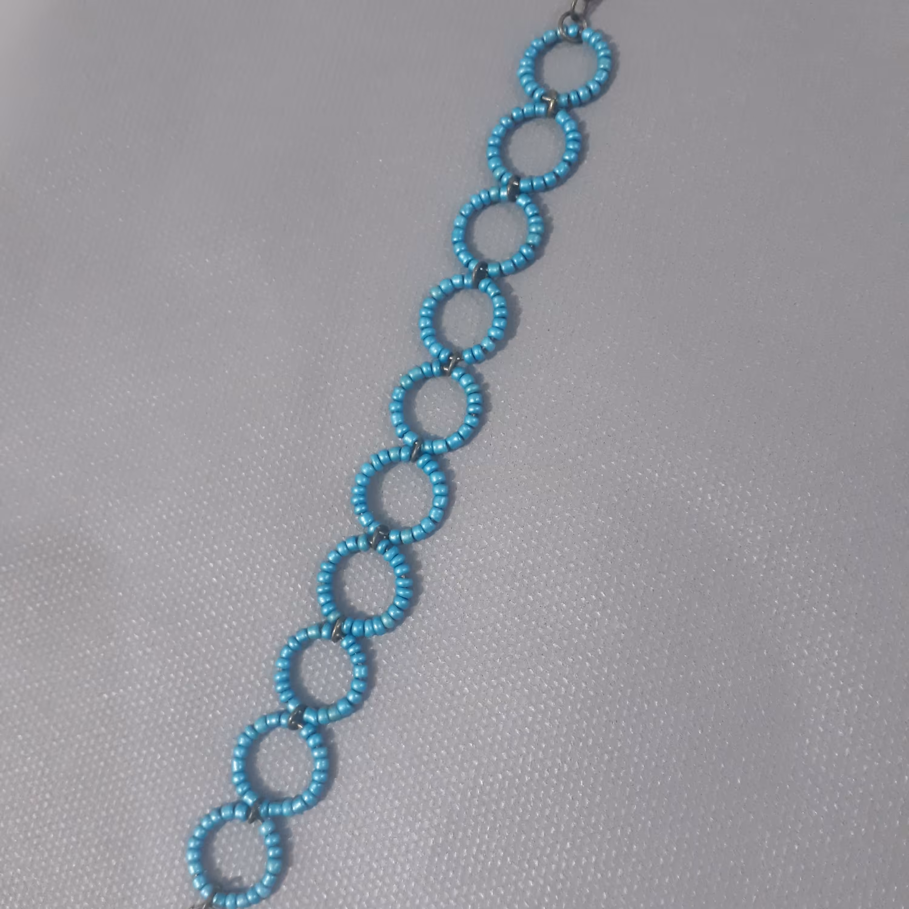 دستبند فیروزه ای