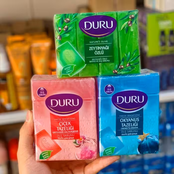 صابون دورو 4 عددی ترکیه-دارای سه رایحه زیتون و گل های بهاری و اقیانوسی-ابرسان و گلیسیرینه بدن- ویتامین E و ضد خشکی پوست