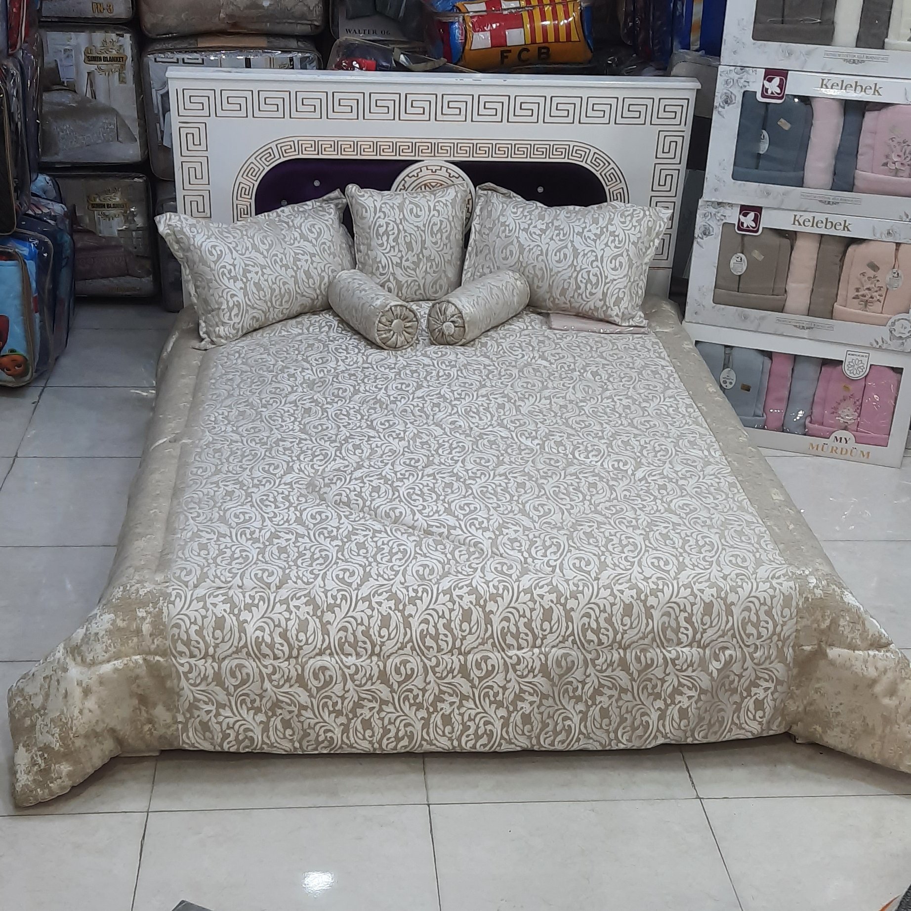روتختی دونفره مخمل مبلی