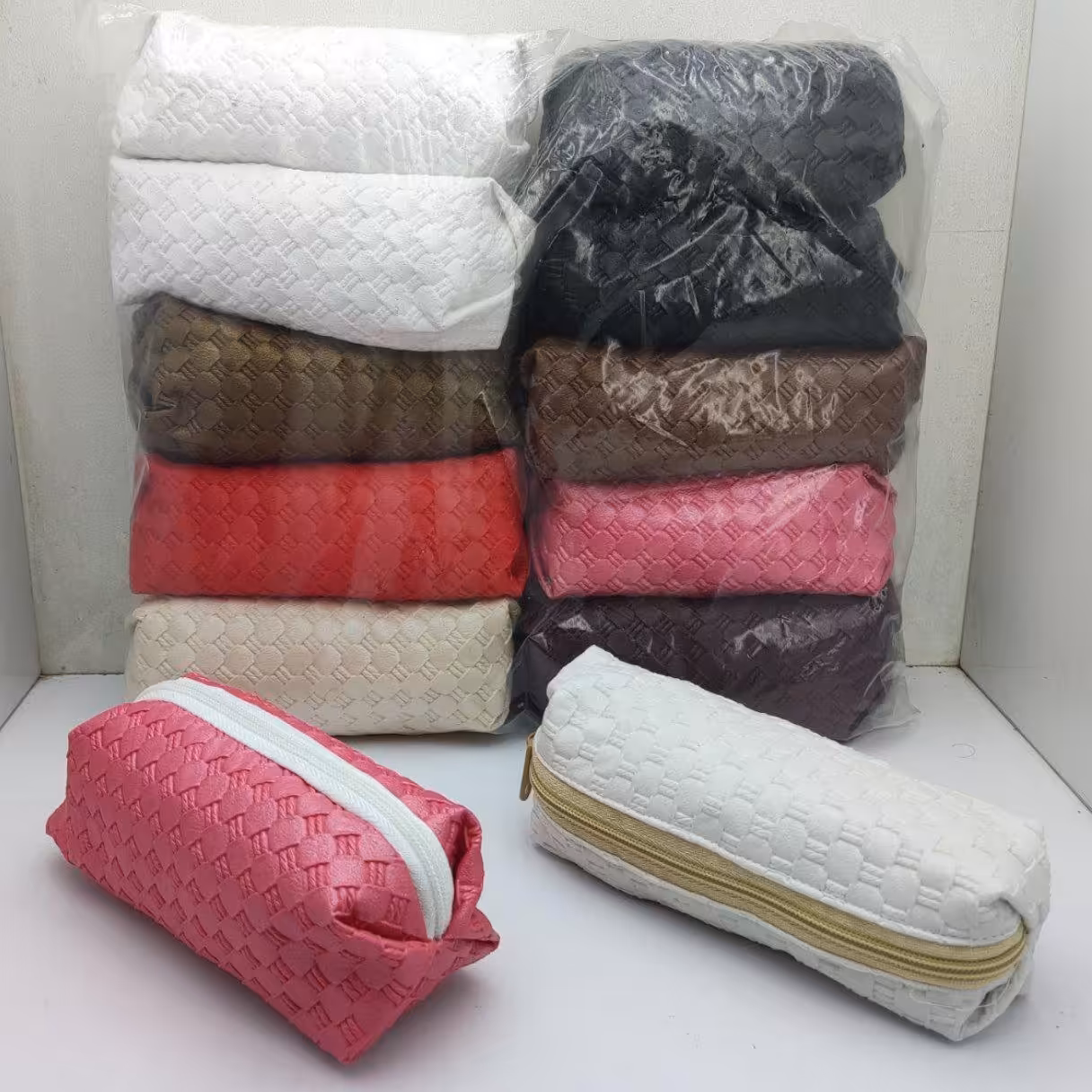 کیف جامدادی حصیری در رنگهای مختلف (ارسال پس کرایه)