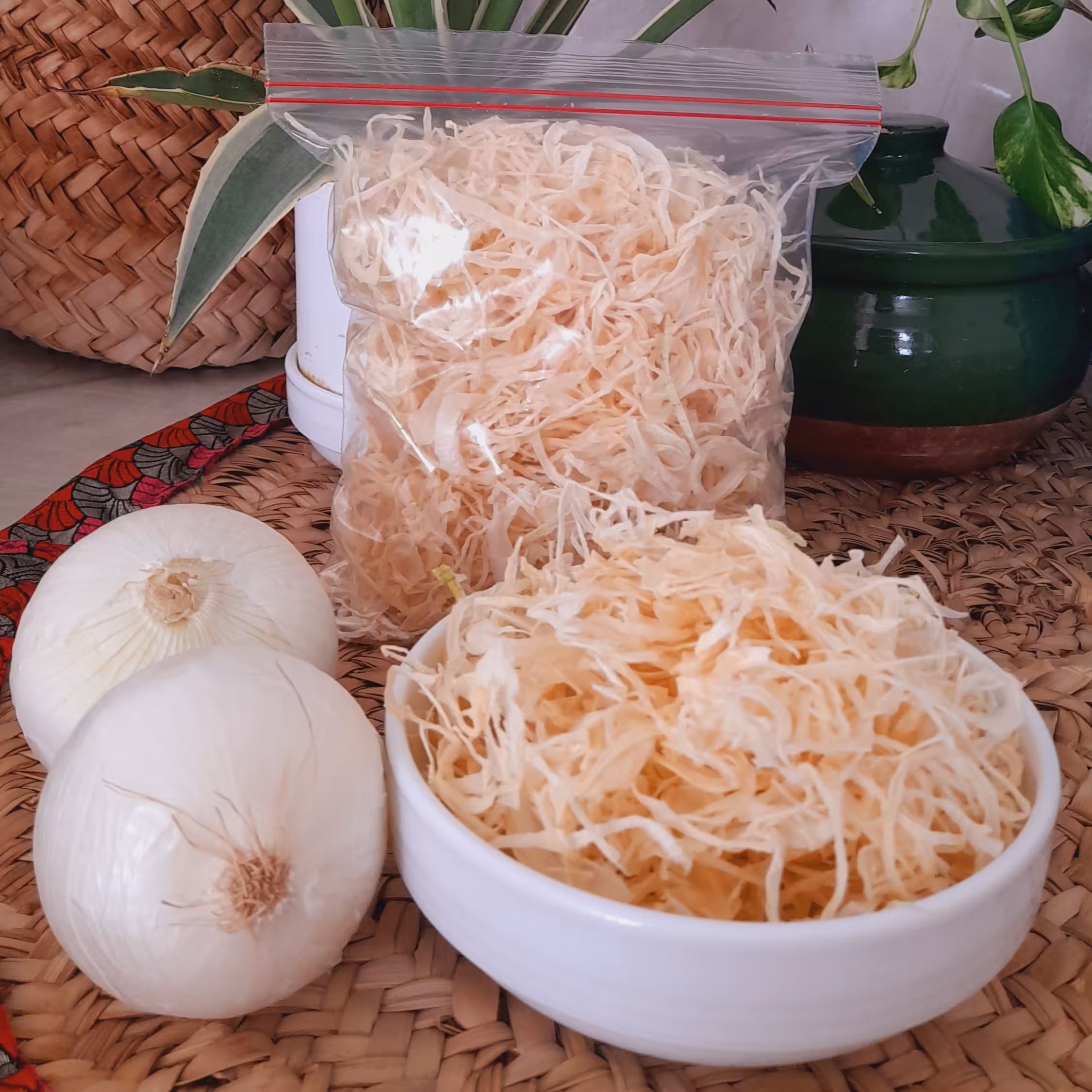 خلال پیاز خشک خانگی (2 کیلو)