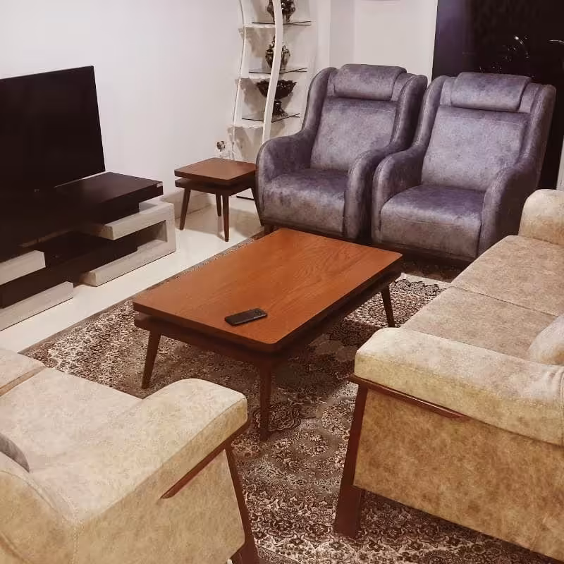 جلومبلی و عسلی مدل کاریزما 