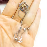 دستبند مرغ آمین استیل با بند آسانسوری استیل و قابل تنظیم