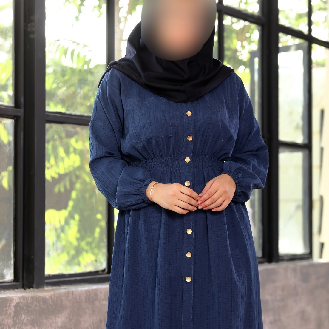 مانتو دانشجویی
بلند و خنک
پوشیده و راحت و کاربردی