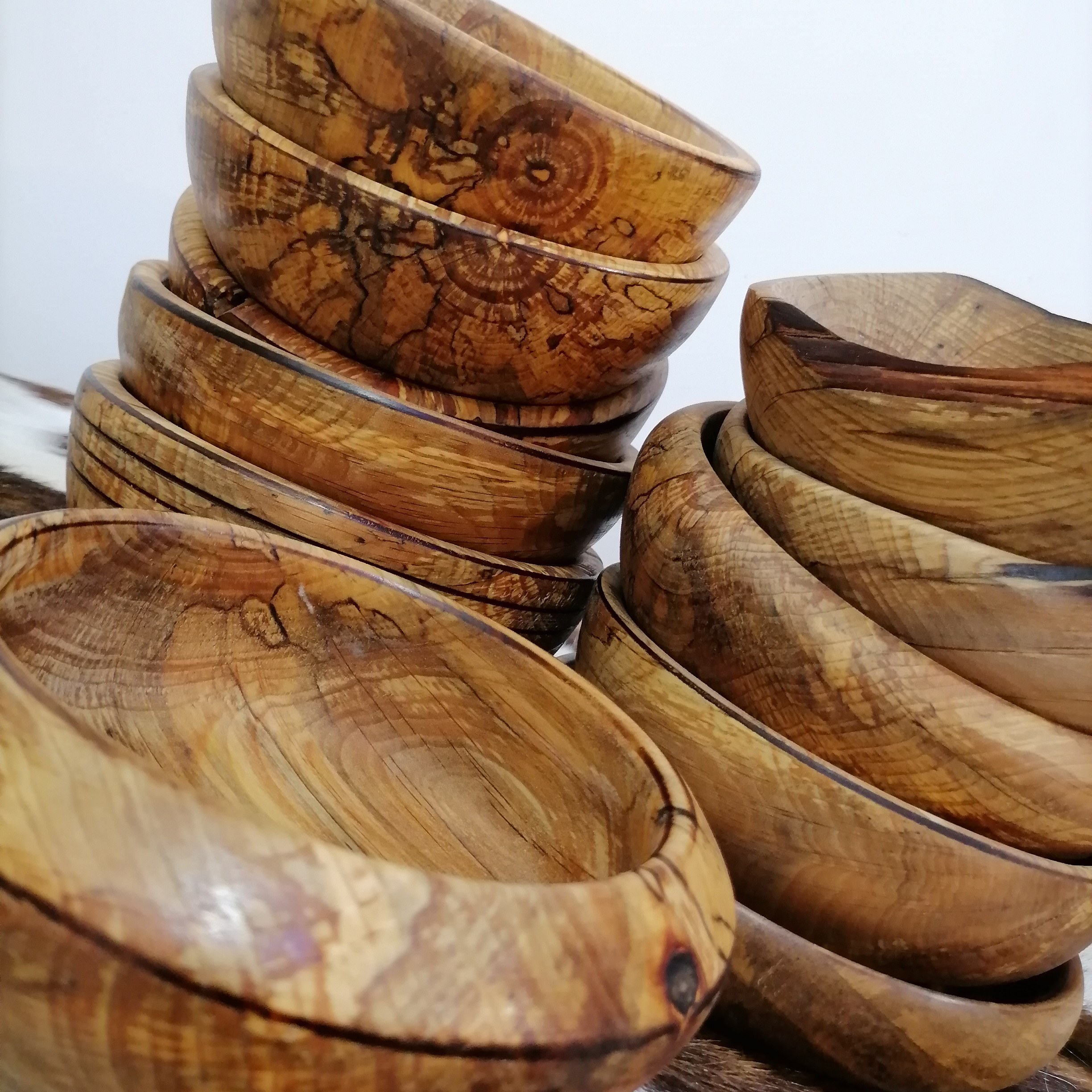 کاسه چوبی