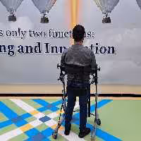 واکر چرخ دار گیت ترینر  