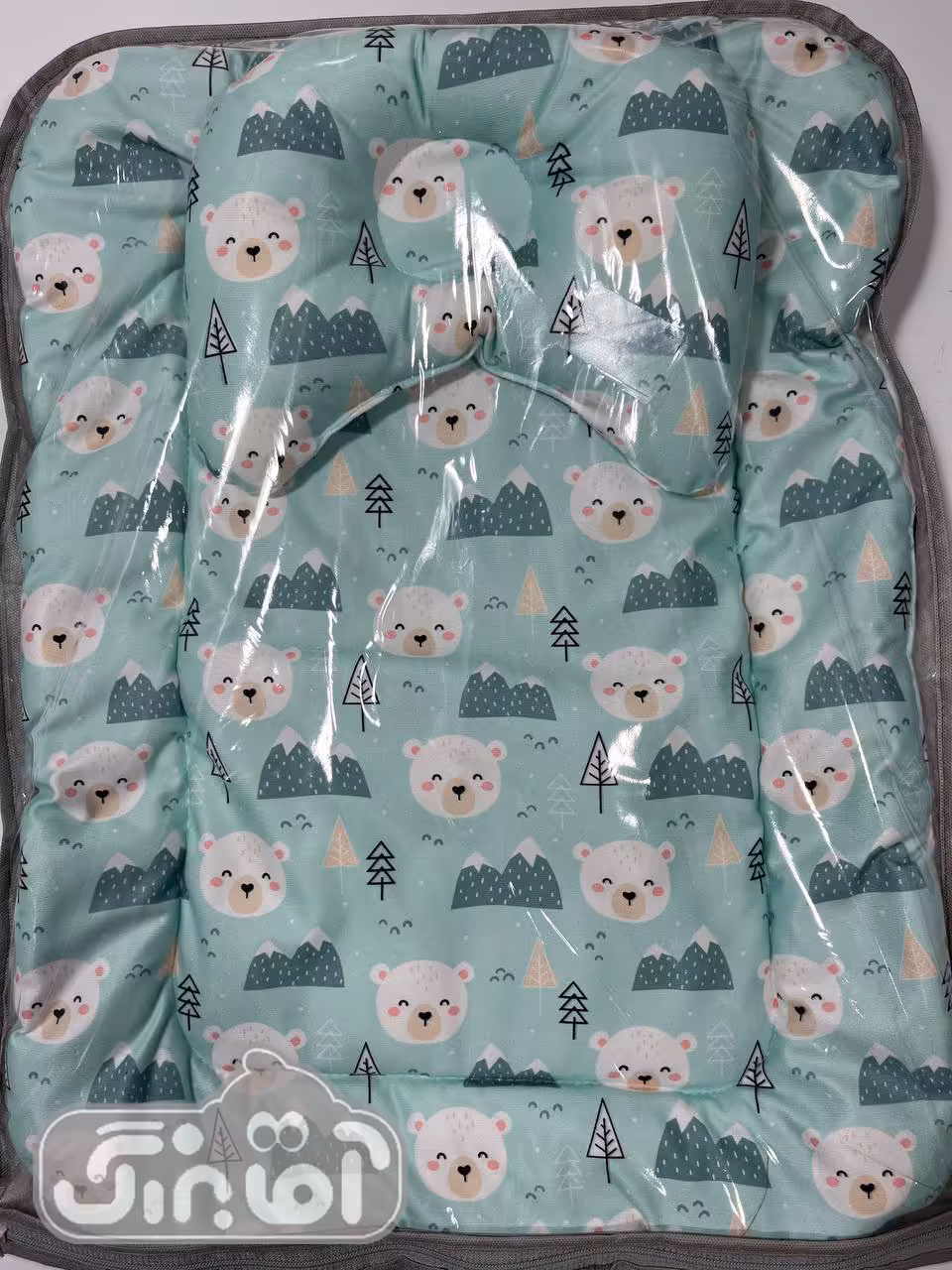 زیرانداز دو تکه کاراکو طرح خرس و درخت سبز