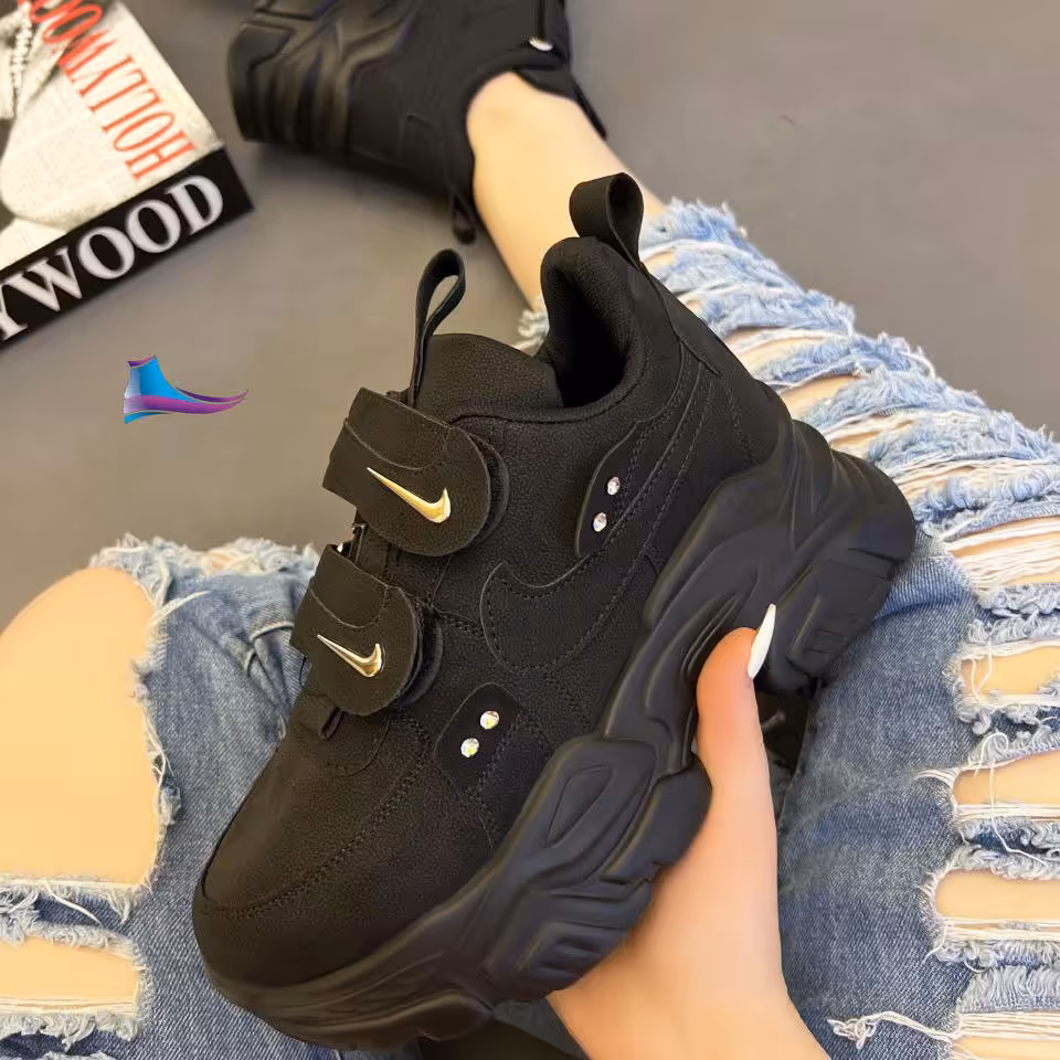 کتونی نایک کیفیت عالی بسیارسبک وزیبا