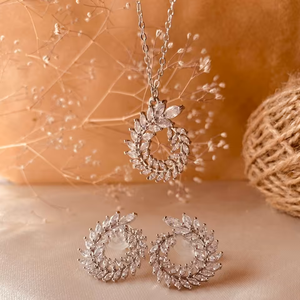 نیم ست برگی مدل اشکی جواهری اب کاری رادیوم