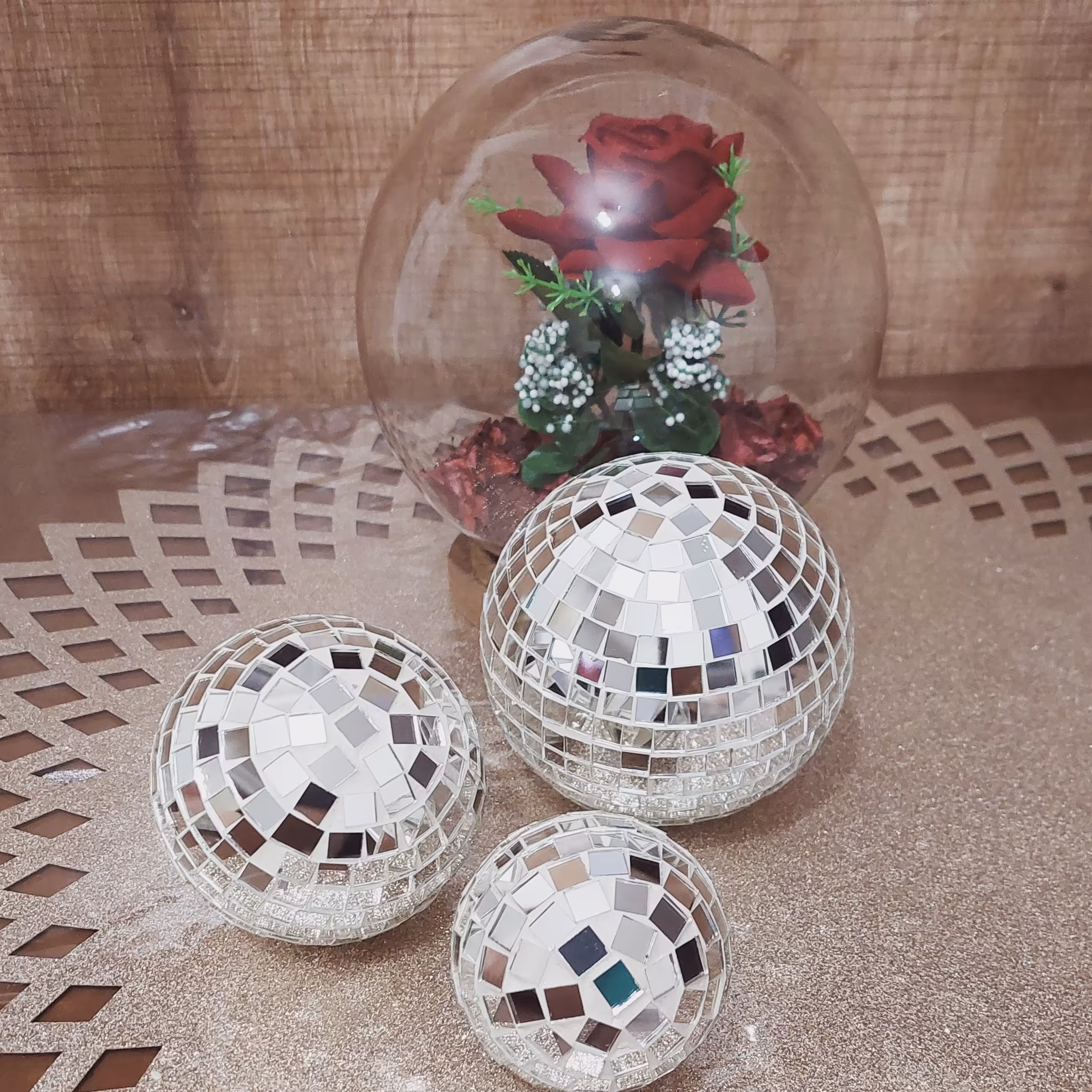 توپ آینه کاری شده دیسکوبال