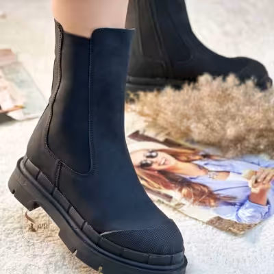 بوت چرم طبی