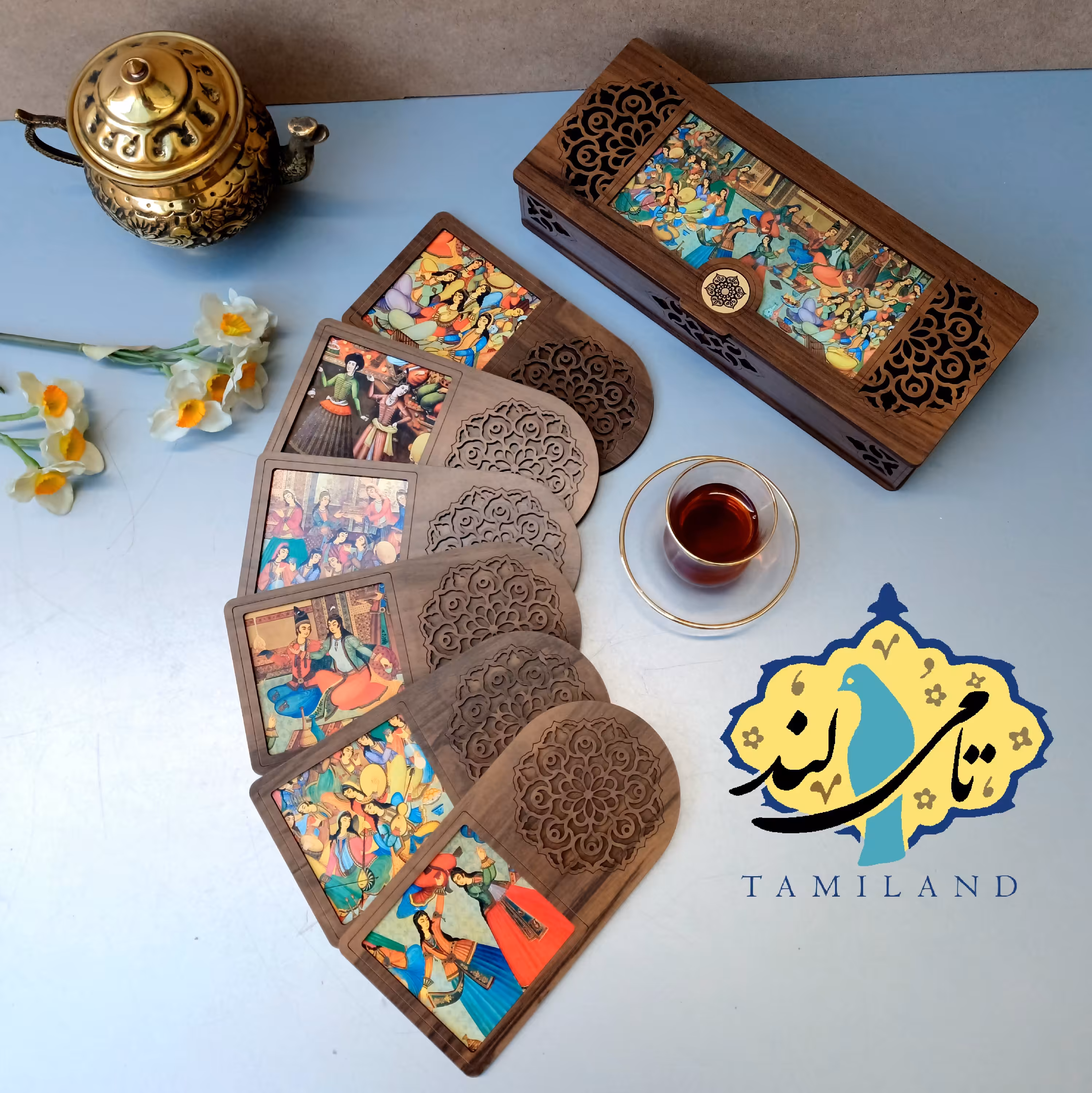 جعبه دمنوش و تنقلات سه خانه و ست 6 عددی زیرلیوانی چوبی تامیلند طرح چهلستون