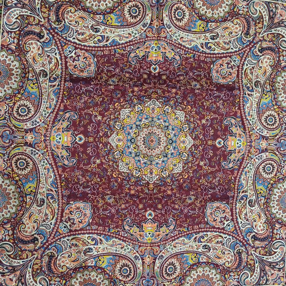 رومیزی شاهپسند زرشکی