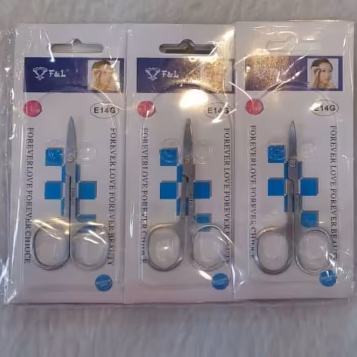 قیچی ابرو فلزی،2عددی،برند اف اند ال

