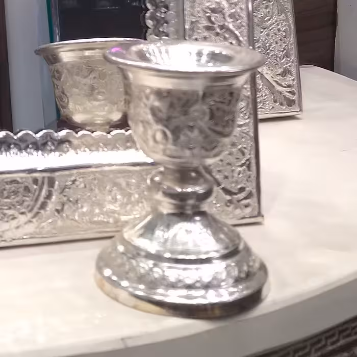 شمعدون مینیاتوری طرح گل و مرغ قلمزنی