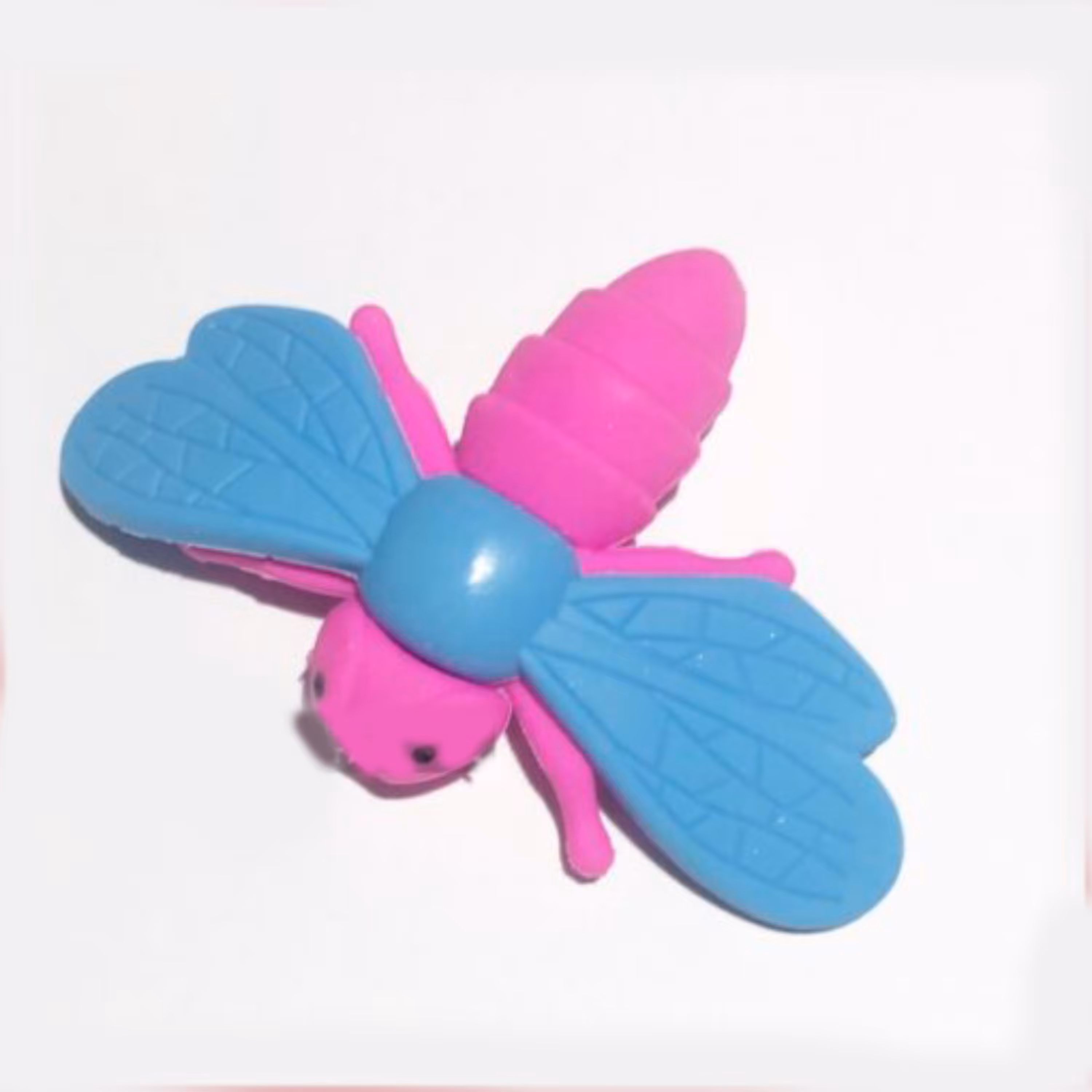 پاک کن فانتزی سنجاقک