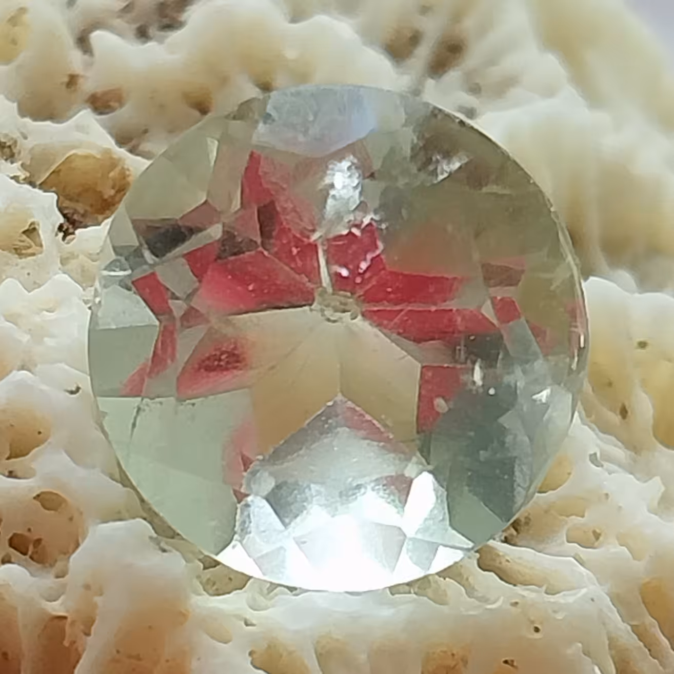 نگین آمیتیست سبز تراش بینظیر