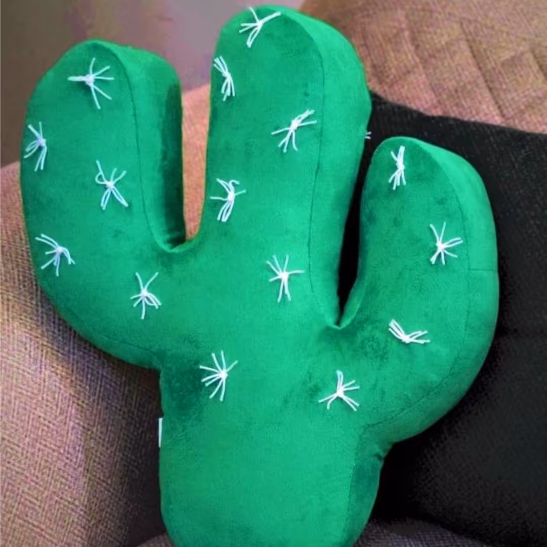 کوسن مبل کاکتوس فانتزی برند کسا رنگ پسته ای روشن  دارای الیاف با کیفیت 