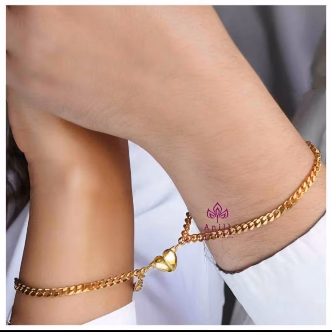 دستبند مگنتی استیل طرح قلب مخصوص زوجین