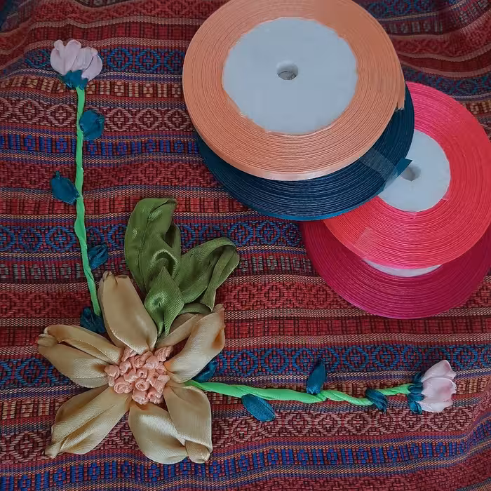 سفره پارچه ای گلدوزی شده کد (3)