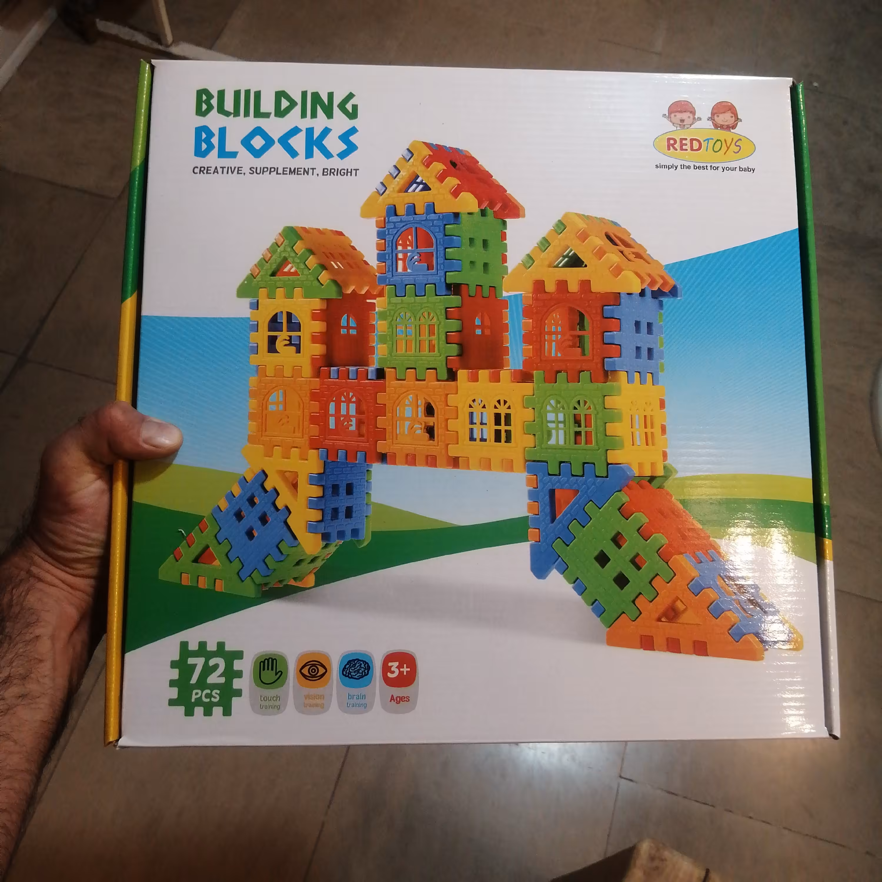 خانه سازی  72 قطعه ای برند red  tpys