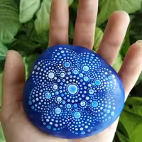 نقاشی نقطه کوبی آبی رنگ